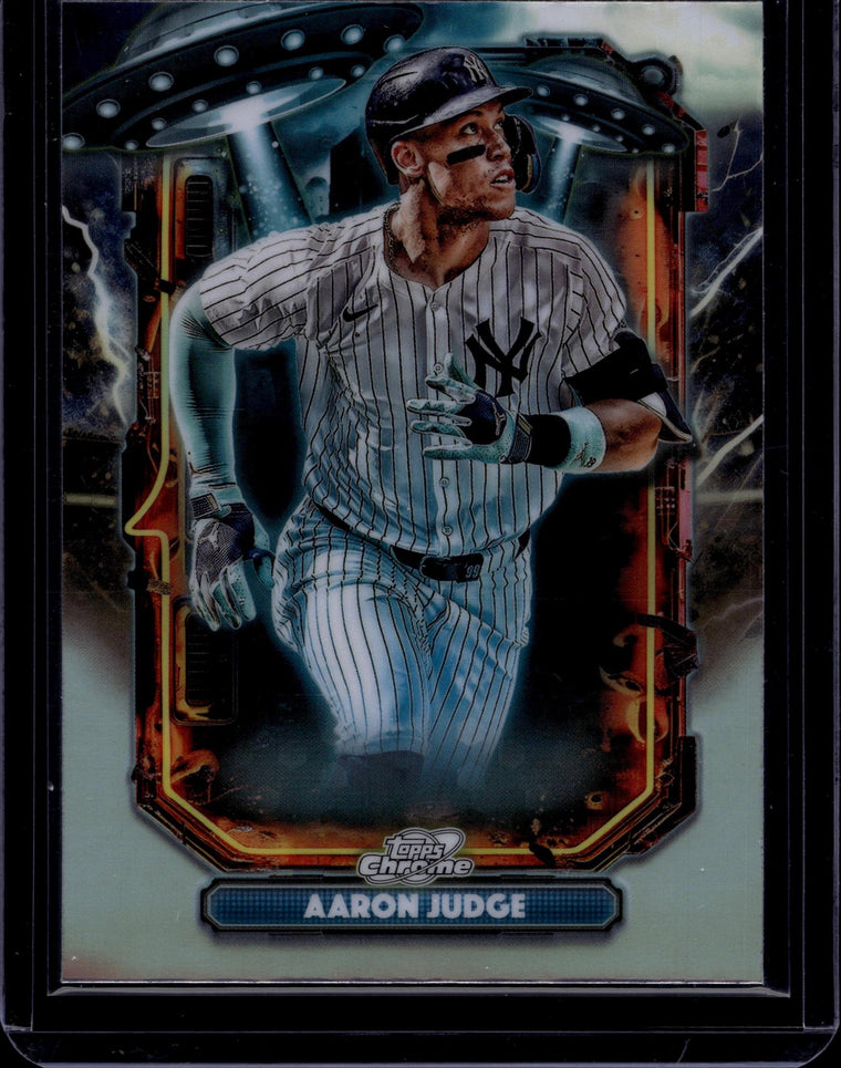2025 Topps Chrome Cosmic #ET-1 Aaron Judge Extraterrestrial Talent front